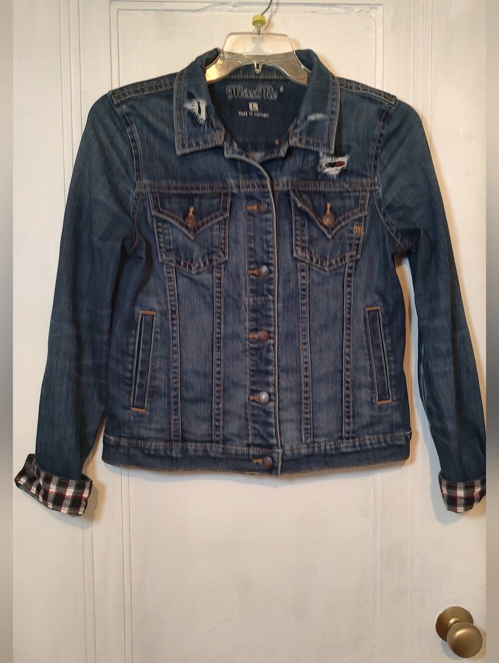 Miss Me Women's Size Large Denim Distressed Jacket